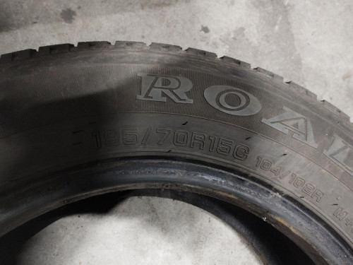 Комплект шин Roadstone Euro-Win 700 195/70 R15  (46023075075)