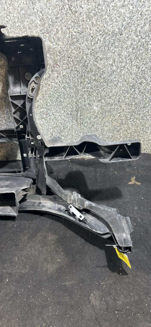 Передняя панель (телевизор) Volkswagen Passat B6 (2005 - 2010) (46023074983)