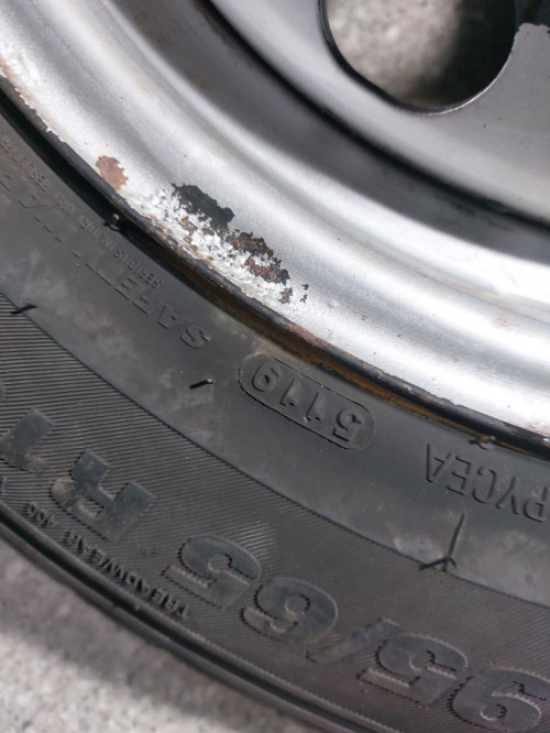 Пара шин Kumho ECOWING ES31 195/65 R15  (46023061587)